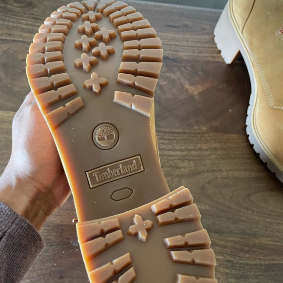 Timberland women’s heeled boot size 10 women - Picture 4 of 6